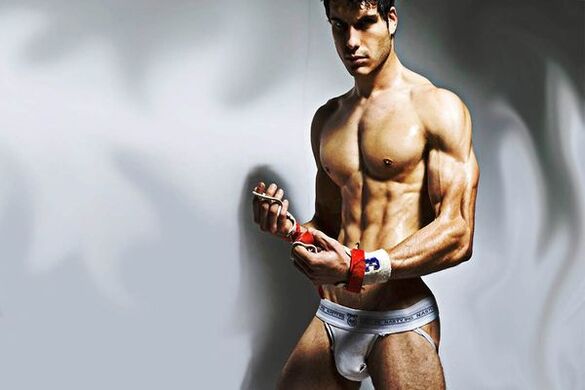 seksualus vyras, kuris greitai padidino savo penį